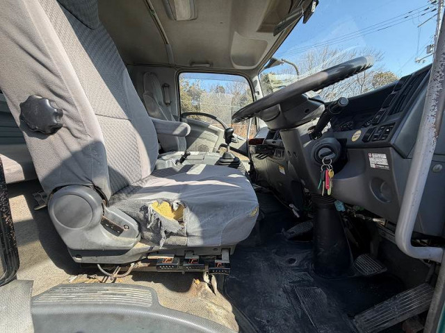 いすゞ フォワード 増トン 平ボディ PDG-FTR34S2(101535) 21枚目