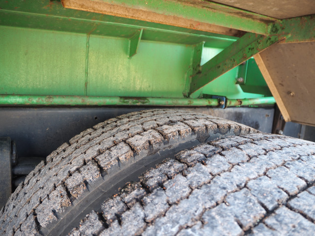 いすゞ ギガ 大型 タンクローリー PDG-CYM77P8(101538) 19枚目