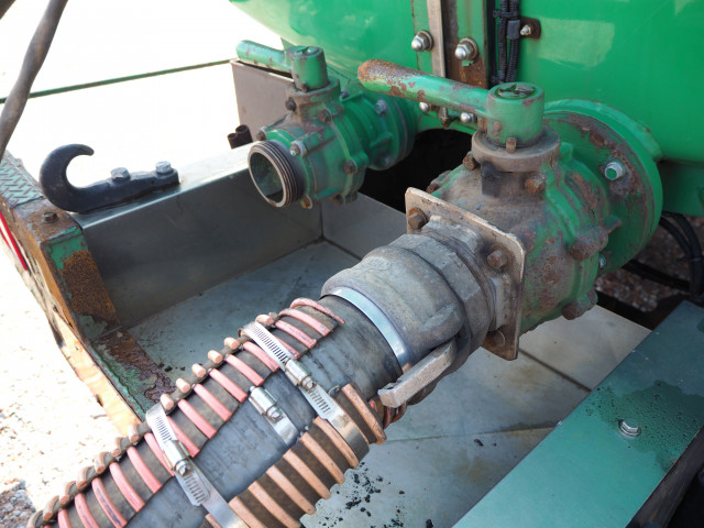 いすゞ ギガ 大型 タンクローリー PDG-CYM77P8(101538) 24枚目