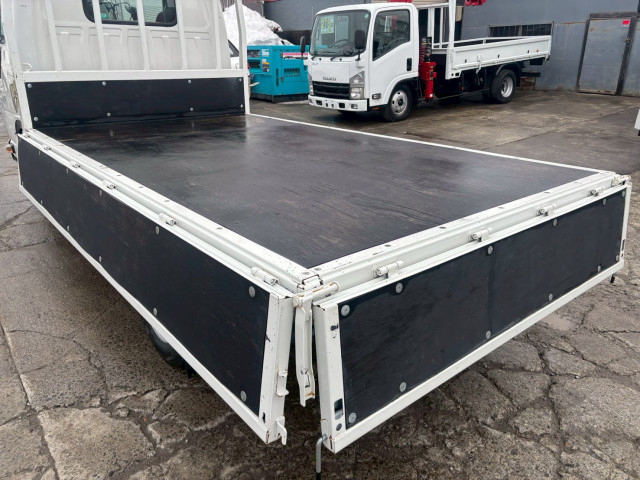 いすゞ エルフ 小型 平ボディ TPG-NHS85AN(101540) 11枚目