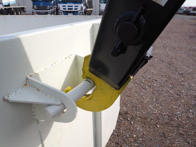 日野 デュトロ 小型 コンテナ専用車 BDG-XZU304X(101542) 9枚目