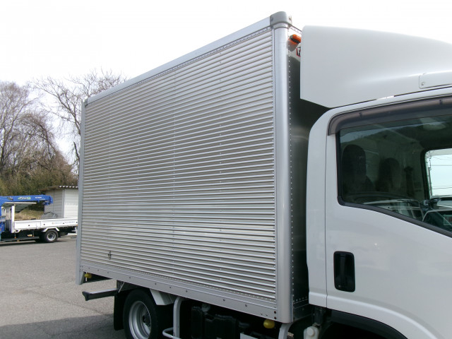 いすゞ エルフ 小型 バン TRG-NLR85AN(101541) 18枚目