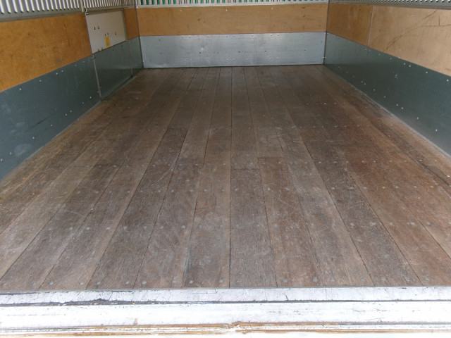 いすゞ エルフ 小型 バン TRG-NLR85AN(101541) 29枚目