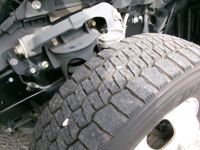 いすゞ エルフ 小型 バン TRG-NLR85AN(101541) 31枚目