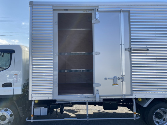 三菱ふそう キャンター 小型 バン 2PG-FEB80(101547) 11枚目