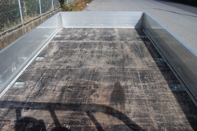 いすゞ エルフ 小型 Translation missing: ja.item.body_keijou_enum.body_keijou_almi_block 2RG-NPR88YN(101550) 12枚目