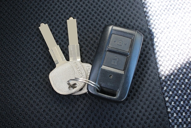 いすゞ エルフ 小型 Translation missing: ja.item.body_keijou_enum.body_keijou_almi_block 2RG-NPR88YN(101550) 28枚目