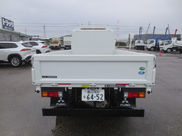 三菱ふそう キャンター 小型 平ボディ 2RG-FBAV0(101582) 7枚目