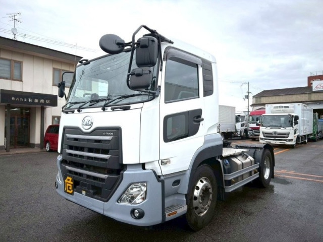 UDトラックス（日産） クオン 大型 トラクタ 2RG-GK5DAB(101583) 1枚目