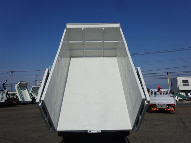 いすゞ フォワード 中型 土砂ダンプ 2RG-FRR90S1(101586) 19枚目