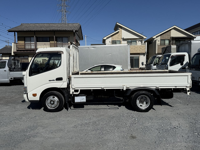 日野 デュトロ 小型 平ボディ TKG-XZC645M(101643) 4枚目