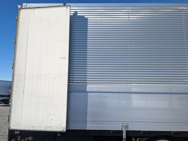 日野 プロフィア 大型 ウィング 2DG-FW1AHG(101646) 29枚目