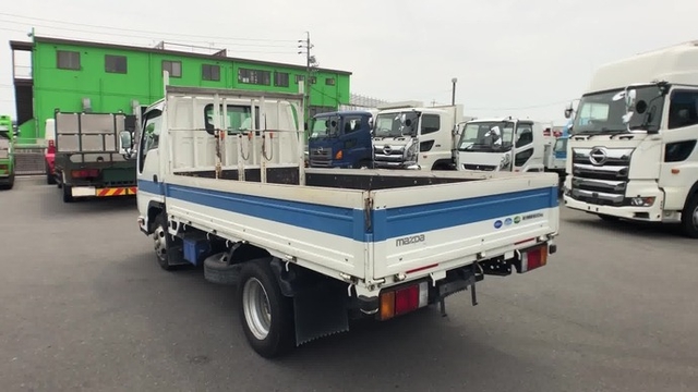 マツダ タイタン 小型 平ボディ TRG-LHR85A(34843) 11枚目