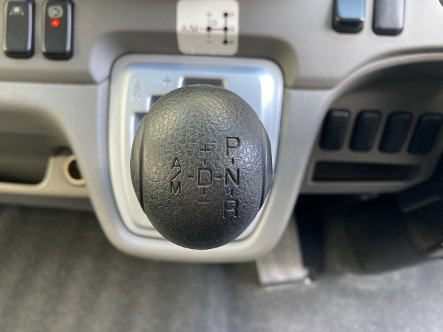 三菱ふそう キャンター 小型 バン TPG-FEB50(101688) 19枚目