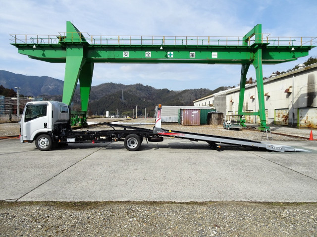 いすゞ エルフ 小型 キャリアカー 2PG-NPR88AM(101691) 7枚目