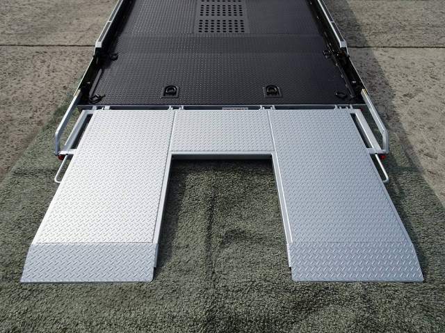 いすゞ エルフ 小型 キャリアカー 2PG-NPR88AM(101691) 12枚目