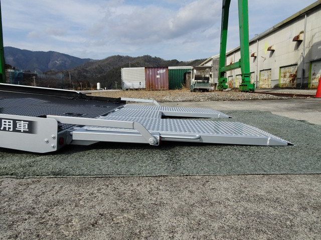 いすゞ エルフ 小型 キャリアカー 2PG-NPR88AM(101691) 13枚目