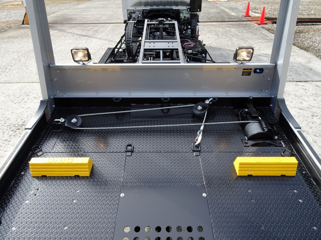 いすゞ エルフ 小型 キャリアカー 2PG-NPR88AM(101691) 16枚目