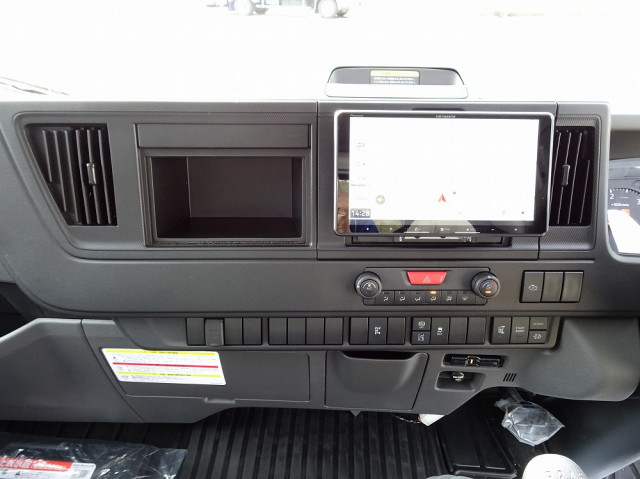 いすゞ エルフ 小型 キャリアカー 2PG-NPR88AM(101691) 38枚目