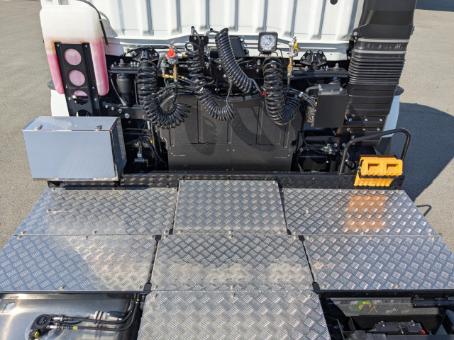 三菱ふそう スーパーグレート 大型 トラクタ 2RG-FP84VDR(101696) 17枚目