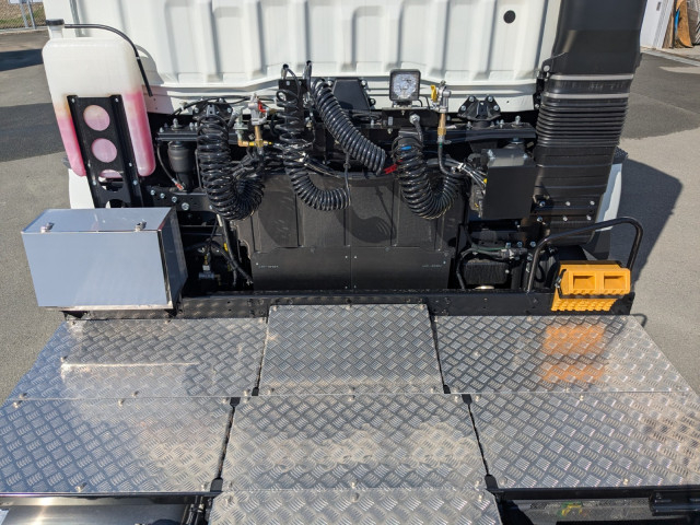 三菱ふそう スーパーグレート 大型 トラクタ 2RG-FP84VDR(101697) 17枚目