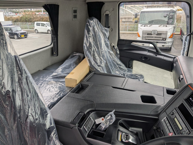 三菱ふそう スーパーグレート 大型 トラクタ 2RG-FP84VD(101698) 22枚目