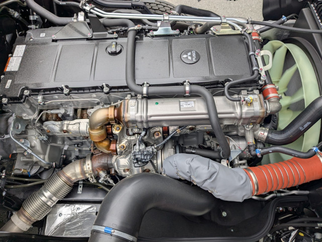 三菱ふそう スーパーグレート 大型 トラクタ 2RG-FP84VD(101698) 31枚目