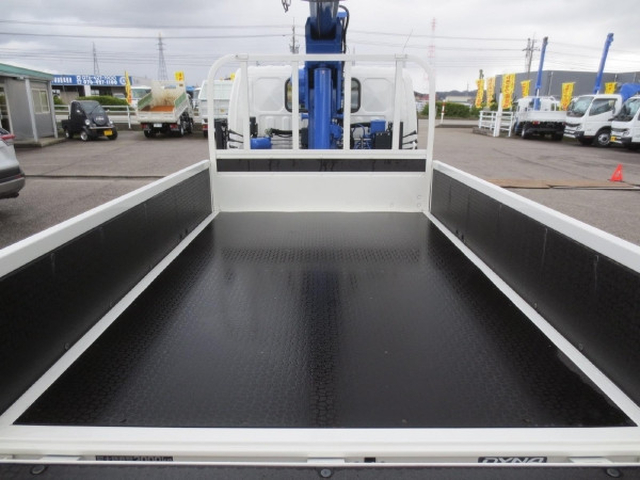 トヨタ ダイナ 小型 平ボディ（クレーン付） 2KG-XZU605(101701) 10枚目