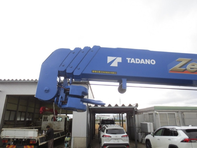 トヨタ ダイナ 小型 平ボディ（クレーン付） 2KG-XZU605(101701) 12枚目