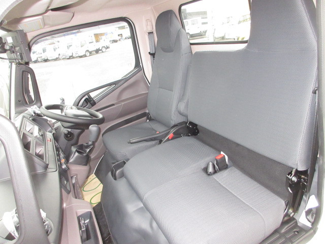 三菱ふそう キャンター 小型 土砂ダンプ 2RG-FBA60(101703) 35枚目