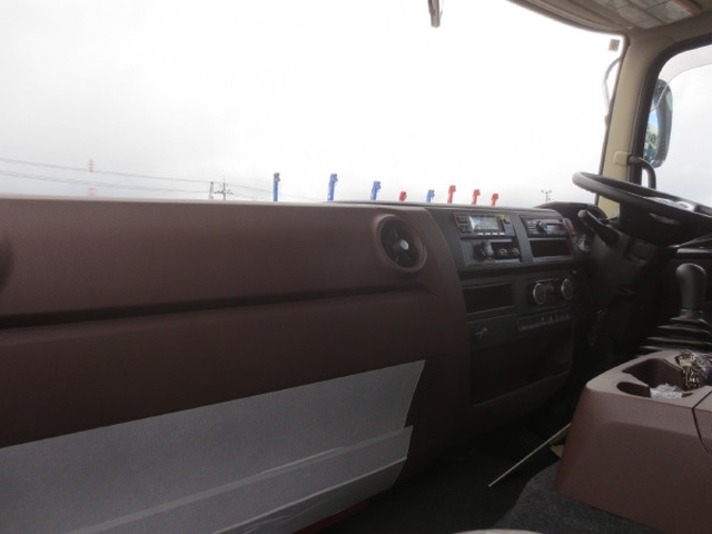 日野 レンジャー 中型 冷蔵冷凍バン 2KG-FD2ABG(101704) 21枚目