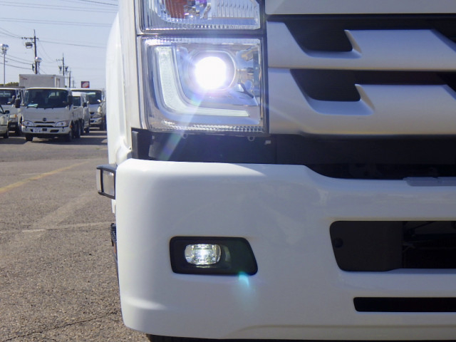 いすゞ フォワード 中型 コンテナ専用車 2RG-FRR90S2(101709) 3枚目