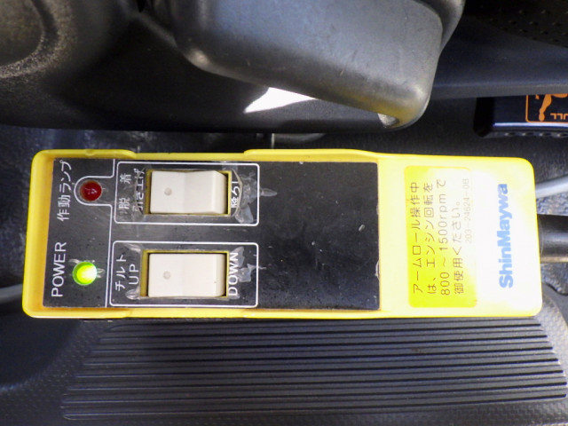 いすゞ フォワード 中型 コンテナ専用車 2RG-FRR90S2(101709) 9枚目