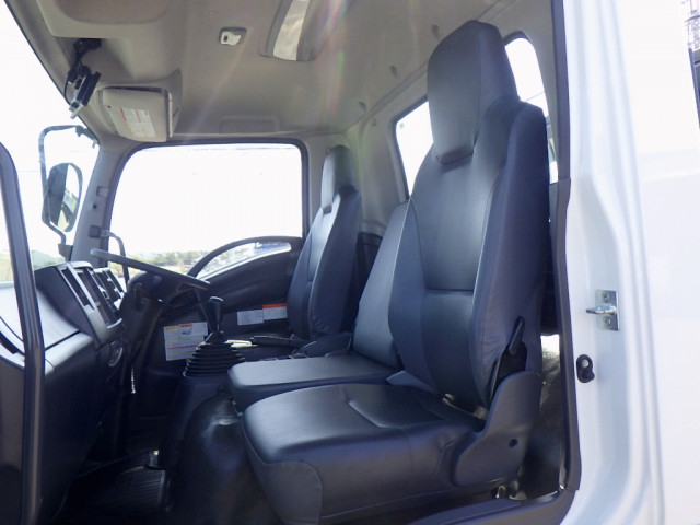 いすゞ フォワード 中型 コンテナ専用車 2RG-FRR90S2(101709) 10枚目