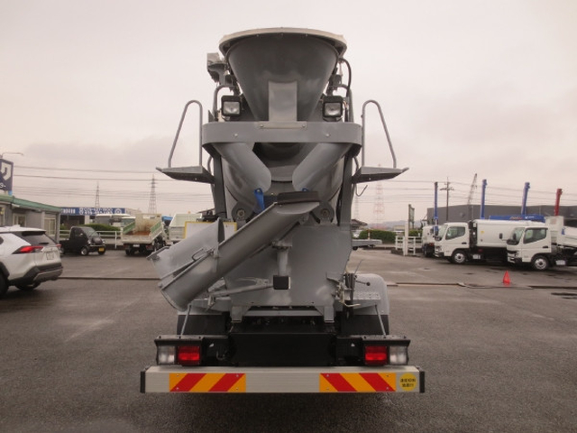 日野 レンジャー 増トン ミキサー車 2KG-GC2ABA(101711) 7枚目