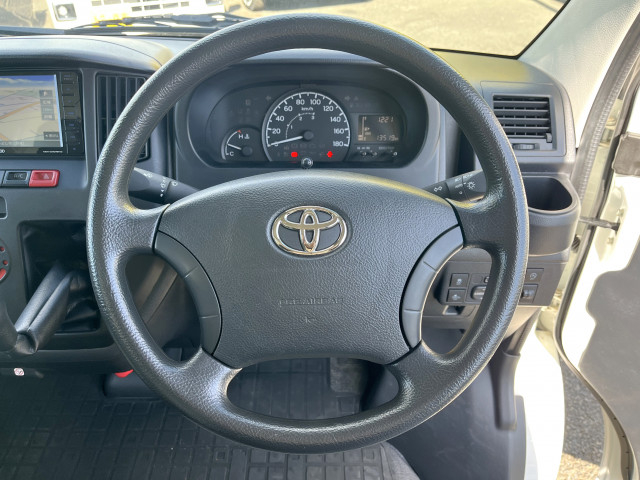 トヨタ タウンエース 小型 平ボディ 5BF-S403U(101712) 16枚目