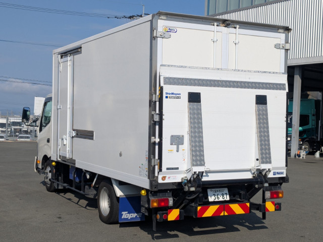 日野 デュトロ 小型 冷蔵冷凍バン 2RG-XZU712M(101713) 4枚目