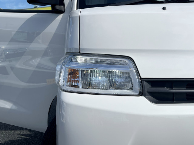 トヨタ タウンエース 小型 平ボディ 5BF-S403U(101712) 27枚目