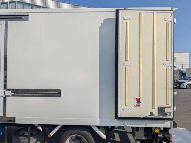 日野 デュトロ 小型 冷蔵冷凍バン 2RG-XZU712M(101713) 11枚目