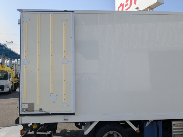 日野 デュトロ 小型 冷蔵冷凍バン 2RG-XZU712M(101713) 17枚目