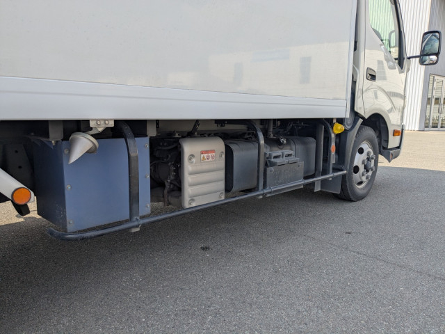 日野 デュトロ 小型 冷蔵冷凍バン 2RG-XZU712M(101716) 19枚目