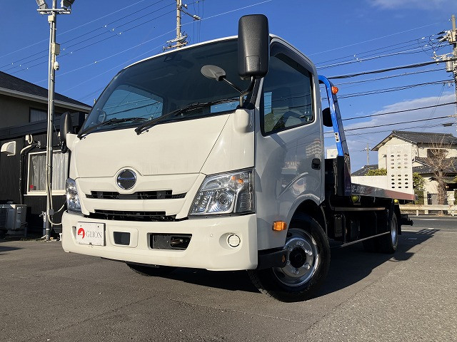 日野 デュトロ 小型 キャリアカー 2RG-XZU722M(101717) 1枚目