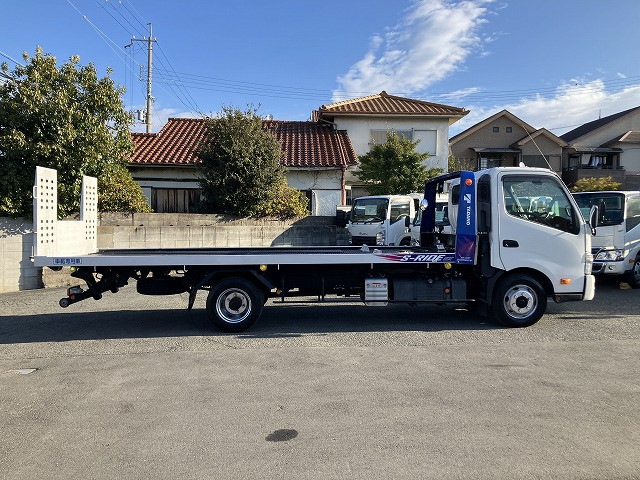 日野 デュトロ 小型 キャリアカー 2RG-XZU722M(101717) 5枚目