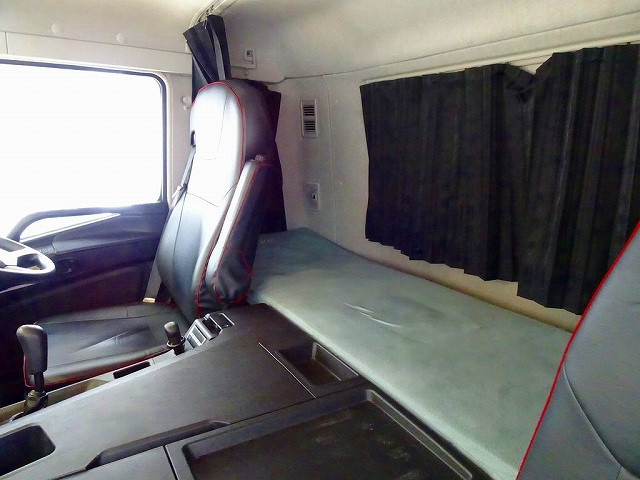 三菱ふそう スーパーグレート 大型 平ボディ 2KG-FS74HZ(101718) 10枚目