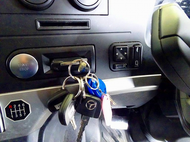 三菱ふそう スーパーグレート 大型 平ボディ 2KG-FS74HZ(101718) 15枚目