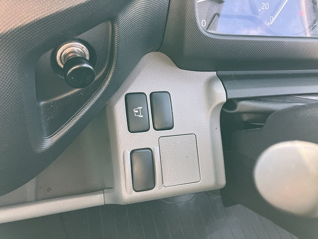 日野 デュトロ 小型 キャリアカー 2RG-XZU722M(101717) 38枚目