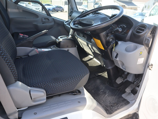 トヨタ ダイナ 小型 平ボディ 3BF-TRY230(101719) 29枚目