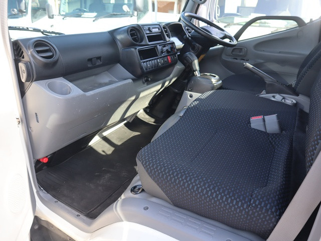 トヨタ ダイナ 小型 平ボディ 3BF-TRY230(101719) 31枚目