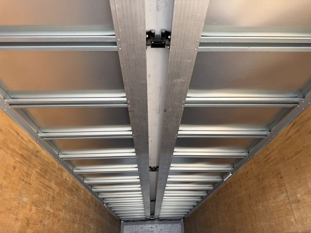 日野 プロフィア 大型 ウィング 2DG-FW1AHG(101720) 20枚目