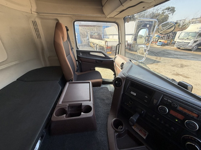 日野 プロフィア 大型 ウィング 2DG-FW1AHG(101720) 23枚目